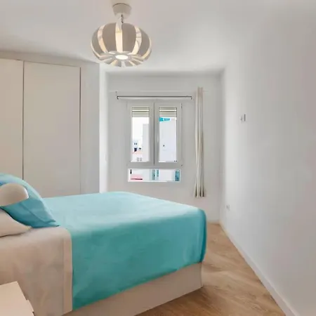 Vidaluz Con Parking Apartment *