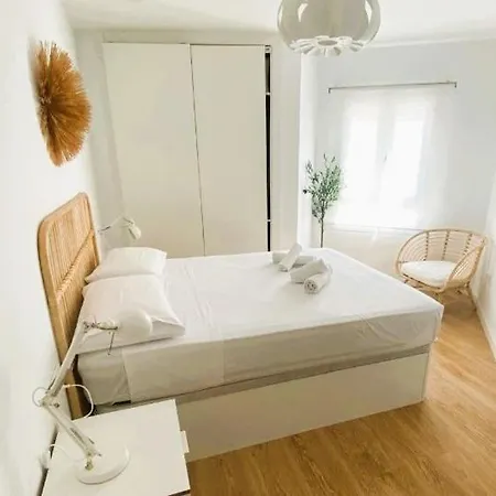 Vidaluz Con Parking Apartment